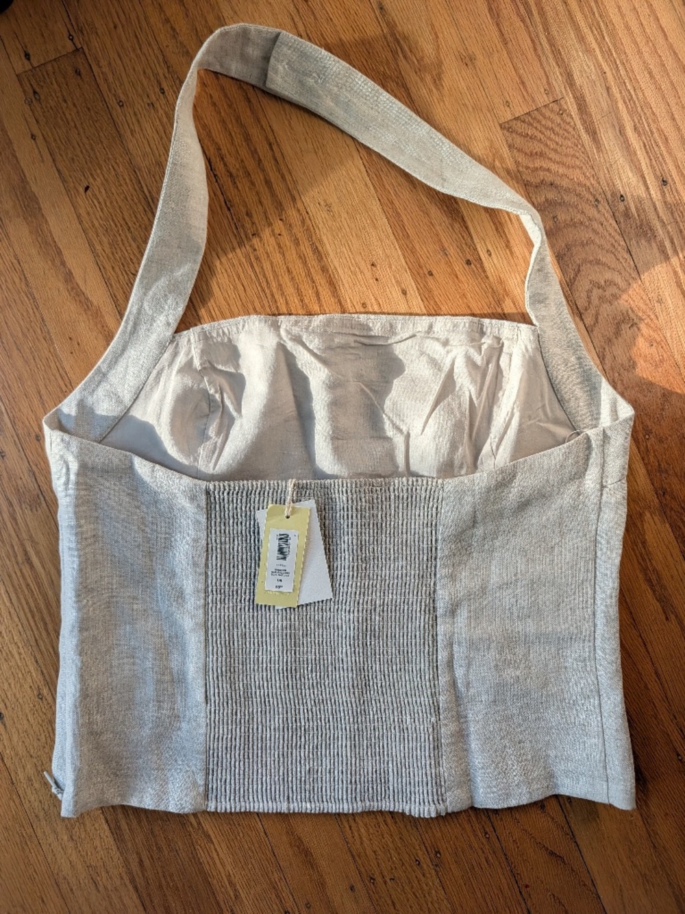 NWT ARITZIA - Whisper Linen Halter Top - Beige Linen - SIZE: L/G - Picture 10 of 11